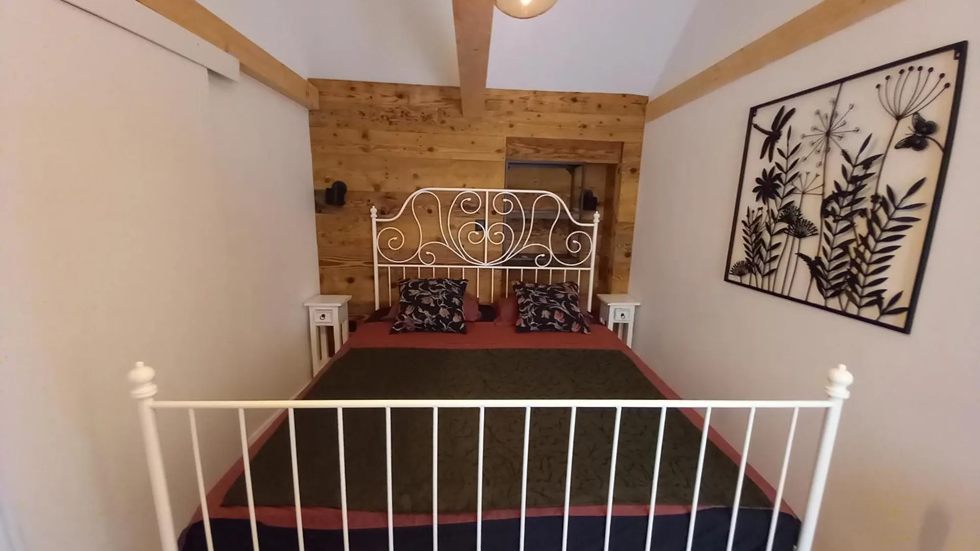 Sani Holiday House Razanac Apartment